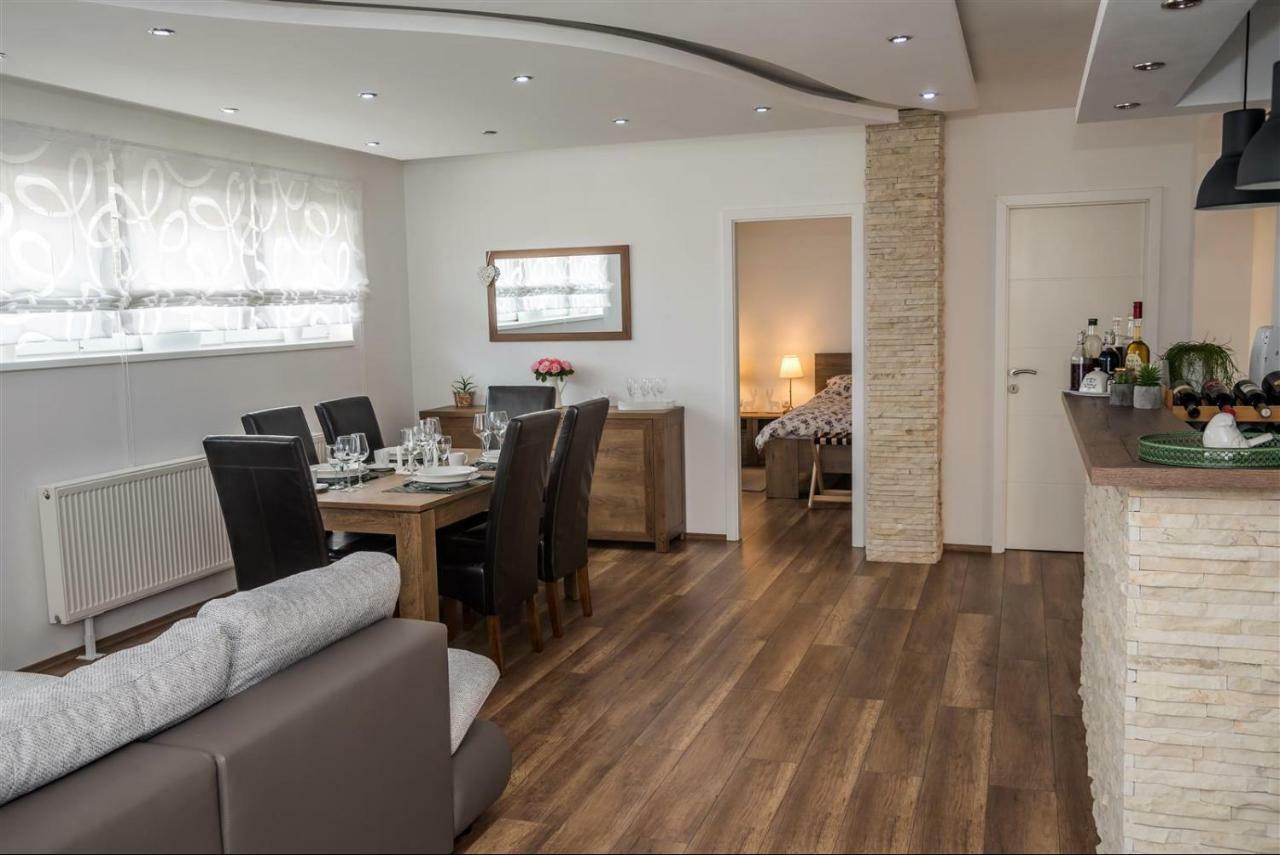 Apartman Hubertus 5* Vagovina 외부 사진