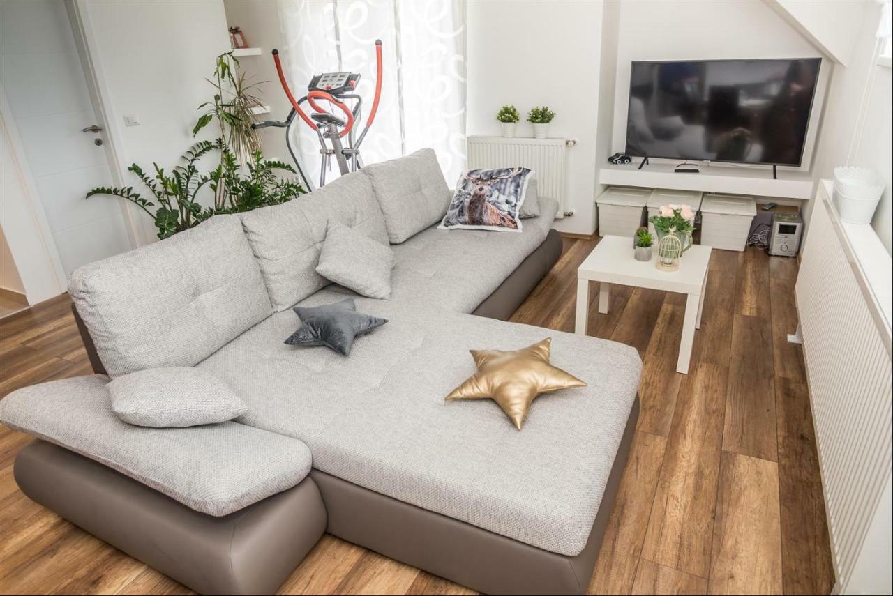 Apartman Hubertus 5* Vagovina 외부 사진