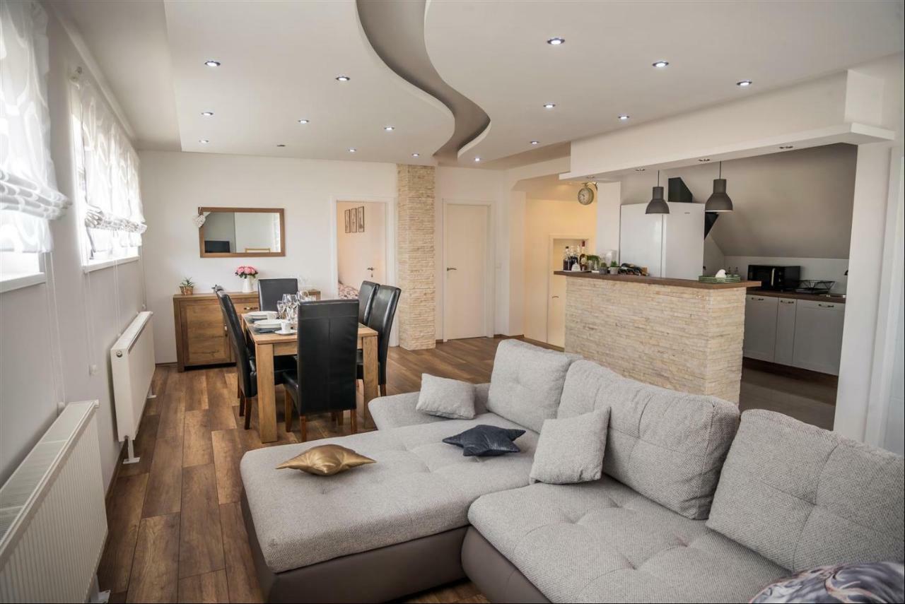 Apartman Hubertus 5* Vagovina 외부 사진