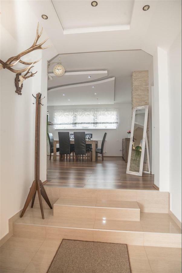 Apartman Hubertus 5* Vagovina 외부 사진