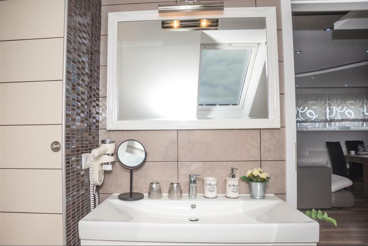 Apartman Hubertus 5* Vagovina 외부 사진